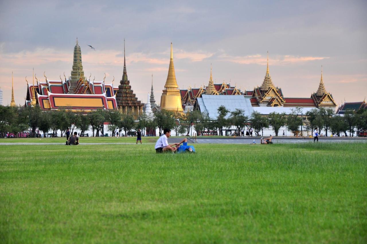 Go Inn Temple Of The Emerald Buddha-Mrt Samyot Station โกอินน์ วัดพระแก้ว Bangkok Exteriör bild